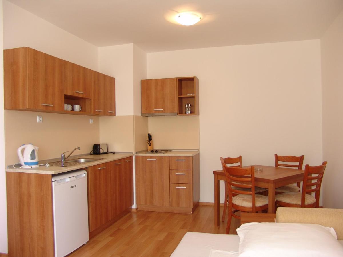 Apart Hotel Kasandra Сонячний Берег Екстер'єр фото