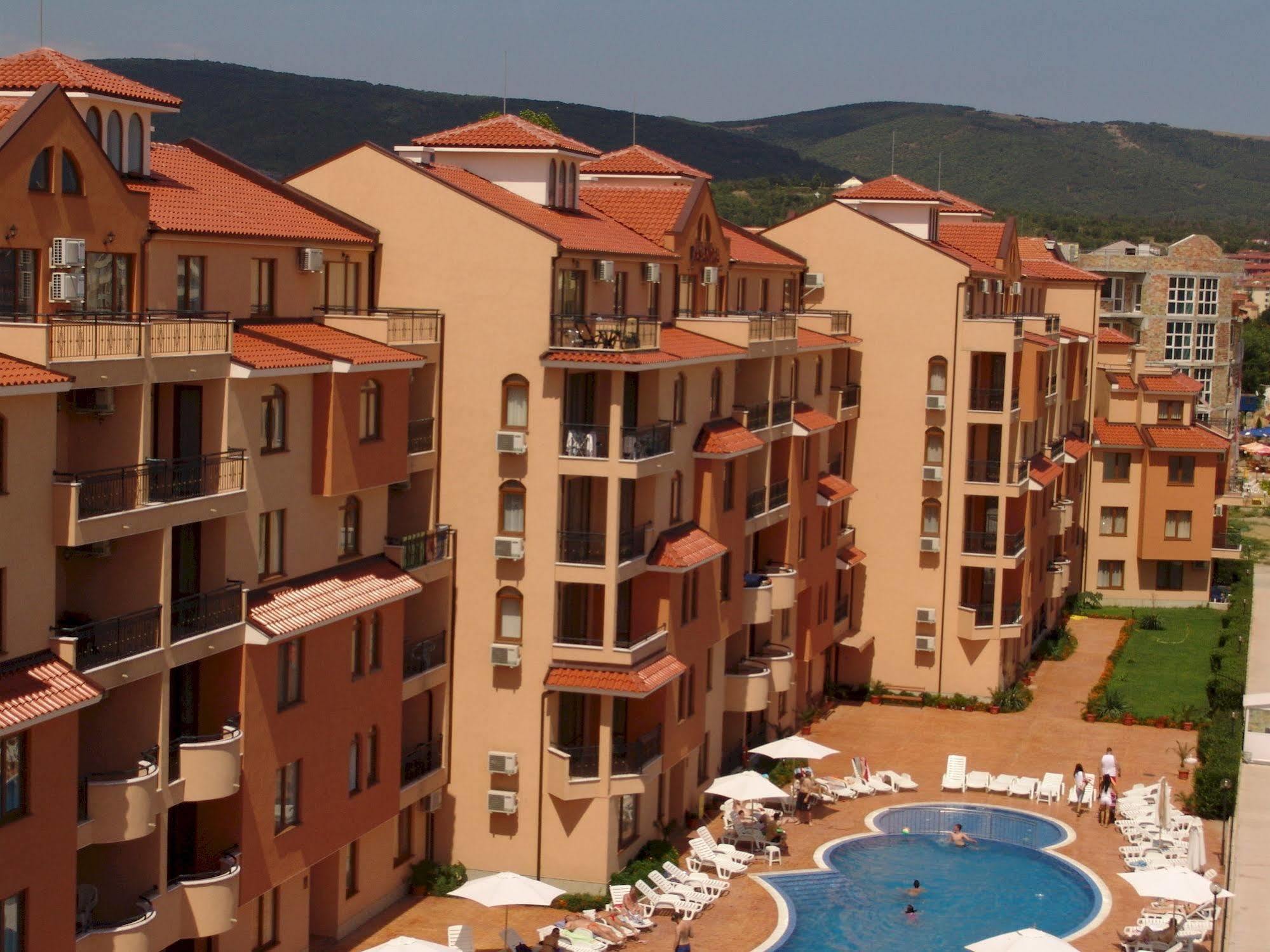 Apart Hotel Kasandra Сонячний Берег Екстер'єр фото